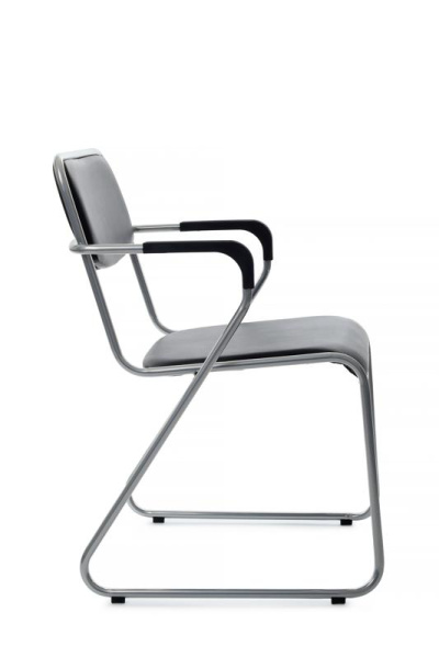 Стул для посетителей